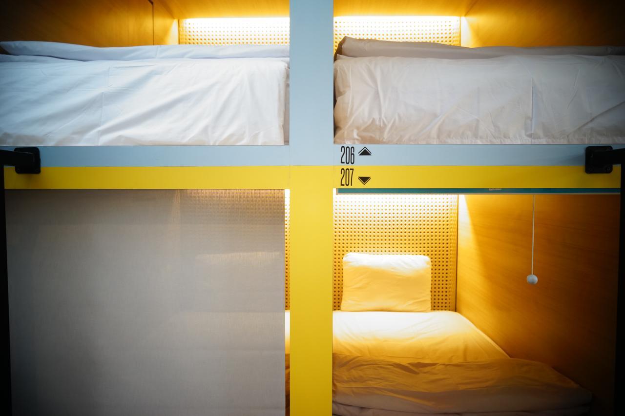 Borough Capsule Hostel Bali Legian Eksteriør billede